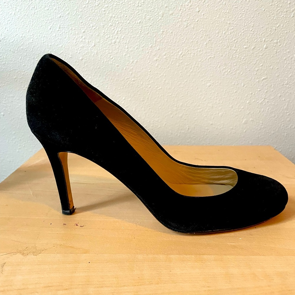 Suede Ann Taylor black heels, size 7